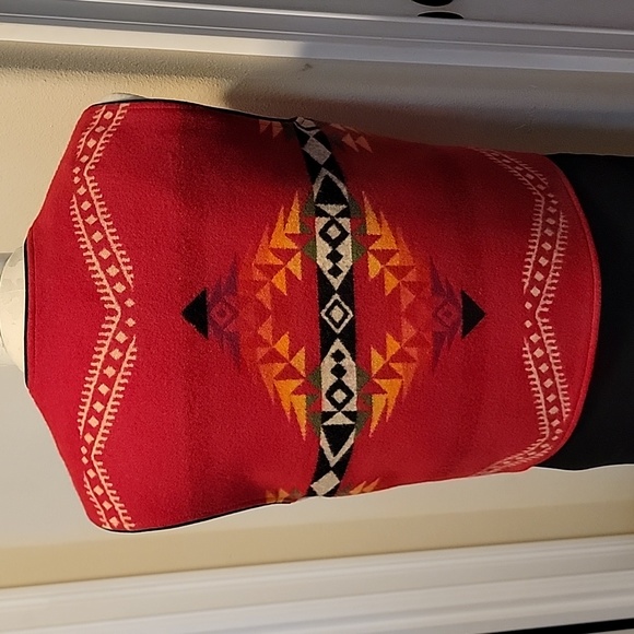 Pendleton  Western Wool Vest Vintage Aztec Native Southwestern Yellowstone - Picture 2 of 7